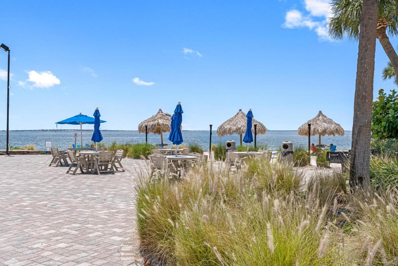 Вилла Wake Up To The Ocean Breeze - Enjoy Amazing Views Тампа Экстерьер фото