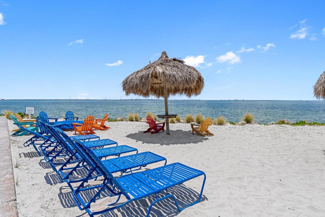 Вилла Wake Up To The Ocean Breeze - Enjoy Amazing Views Тампа Экстерьер фото